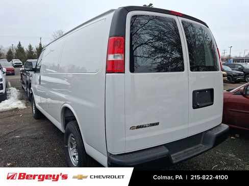 New 2025 Chevrolet Express 2500 w/ Driver Convenience Package image 4