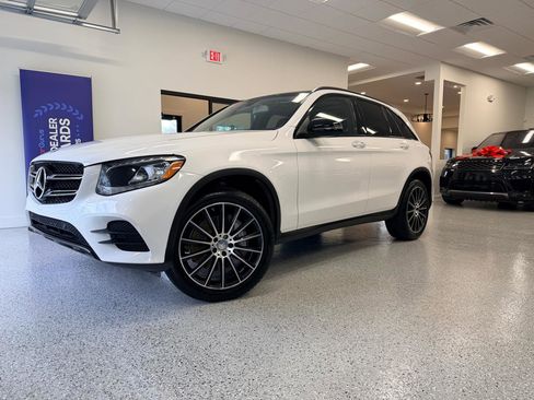 Used 2016 Mercedes-Benz GLC 300 image 2