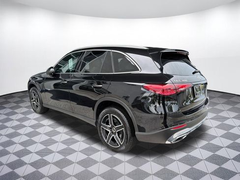 Certified 2026 Mercedes-Benz GLC 300 image 3
