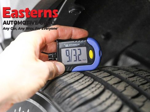 Used 2021 Toyota RAV4 LE image 26