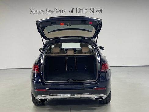 Certified 2021 Mercedes-Benz GLC 300 4MATIC image 5