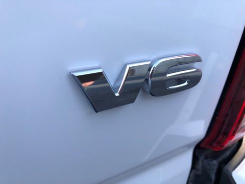 Used 2019 Toyota Tacoma 4x4 Double Cab image 17