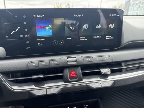 New 2025 Kia K4 EX image 11