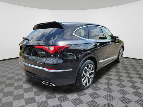 Used 2023 Acura MDX SH-AWD w/ Technology Package image 4