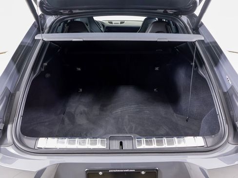 Certified 2025 Porsche Panamera w/ Premium Package RWD image 27