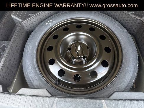 Used 2024 Ford Edge Titanium AWD/4WD image 30