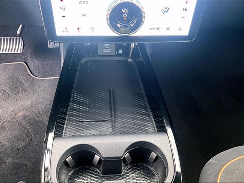 Used 2022 Ford Mustang Mach-E GT image 24