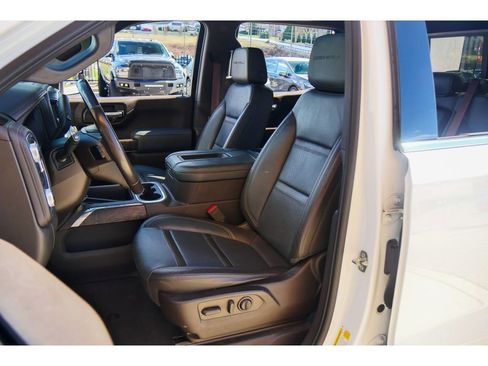 Used 2021 GMC Sierra 1500 Denali w/ Denali Ultimate Package image 11