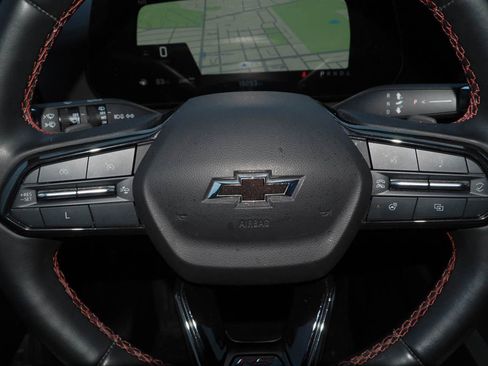 Certified 2025 Chevrolet Equinox RS w/ Safety and Technology Package image 32