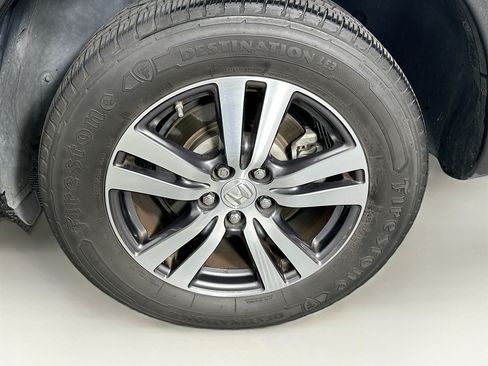 Used 2018 Honda Pilot EX image 11