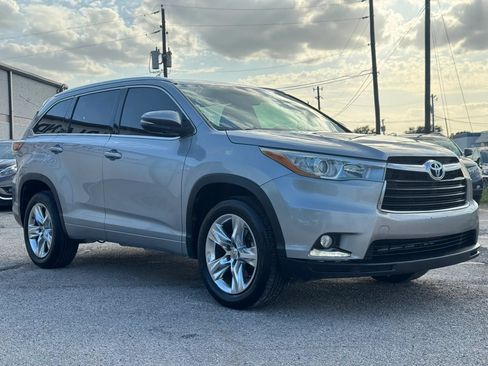 Used 2014 Toyota Highlander Limited FWD image 9