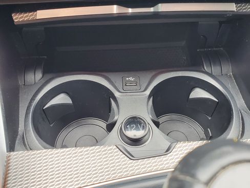 Used 2022 BMW M3 RWD image 22