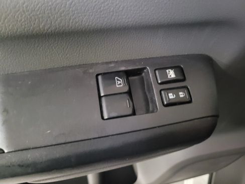 Used 2019 Nissan NV 2500 S RWD image 14