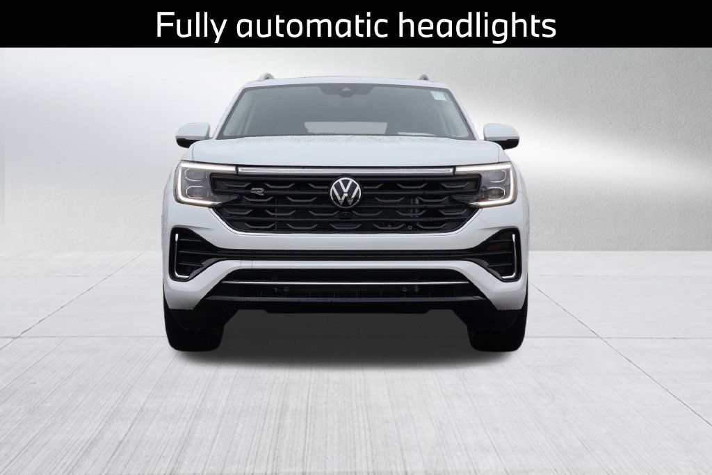 Used 2026 Volkswagen Atlas SEL Premium R-Line AWD/4WD image 9