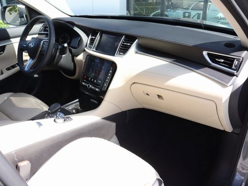 Certified 2022 INFINITI QX50 Luxe image 20