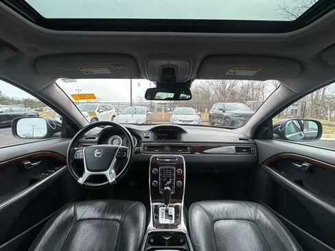 Used 2012 Volvo XC70 3.2 Premier image 2