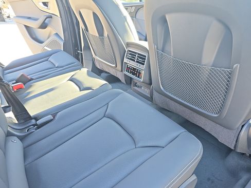 New 2026 Audi Q7 3.0T Premium Plus AWD/4WD image 11