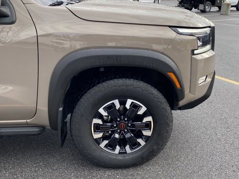 Used 2023 Nissan Frontier PRO-4X w/ Pro Convenience Package image 10