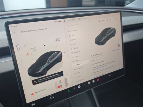 Used 2025 Tesla Model 3 Long Range RWD image 23