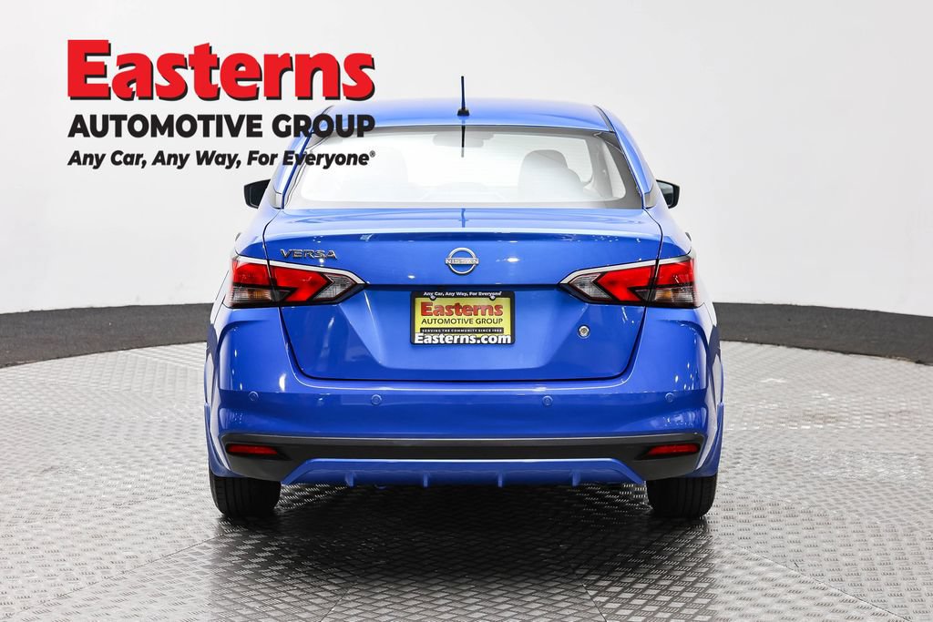 Used 2024 Nissan Versa S w/ Trunk Package FWD image 7