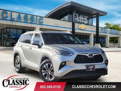 Used 2024 Toyota Highlander XLE