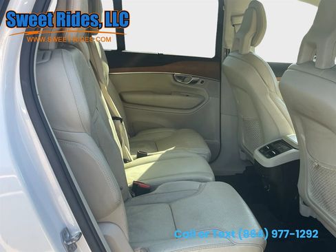 Used 2017 Volvo XC90 T6 Inscription w/ Vision Package image 11