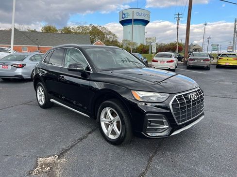 Used 2023 Audi Q5 2.0T Premium w/ Convenience Package image 5
