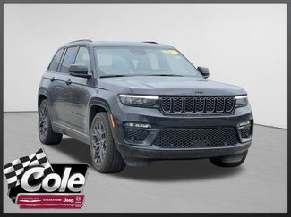 Used 2025 Jeep Grand Cherokee Summit video 1