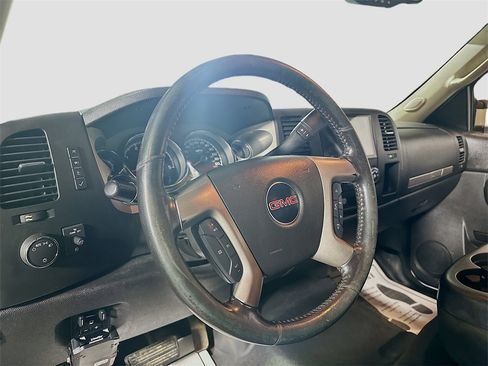 Used 2013 GMC Sierra 2500 SLE image 10