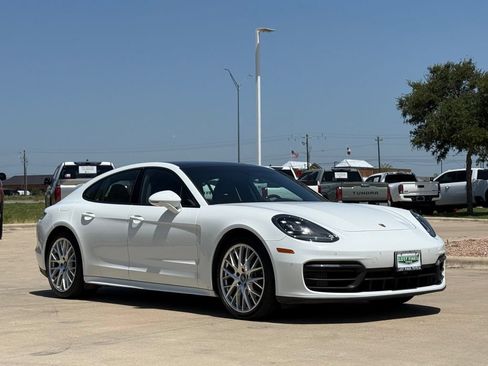 Used 2021 Porsche Panamera RWD image 6