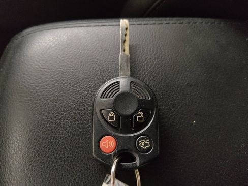 Used 2017 Ford Focus SE FWD image 32