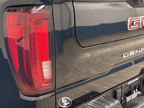 Used 2024 GMC Sierra 1500 Denali w/ Technology Package AWD/4WD image 41