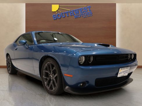 Used 2023 Dodge Challenger GT w/ Plus Package image 5