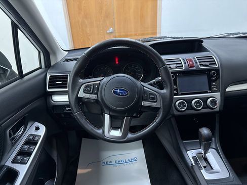 Used 2017 Subaru Crosstrek 2.0i Premium AWD/4WD image 7