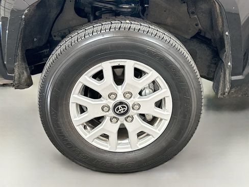 Used 2025 Toyota Tacoma SR5 RWD image 26