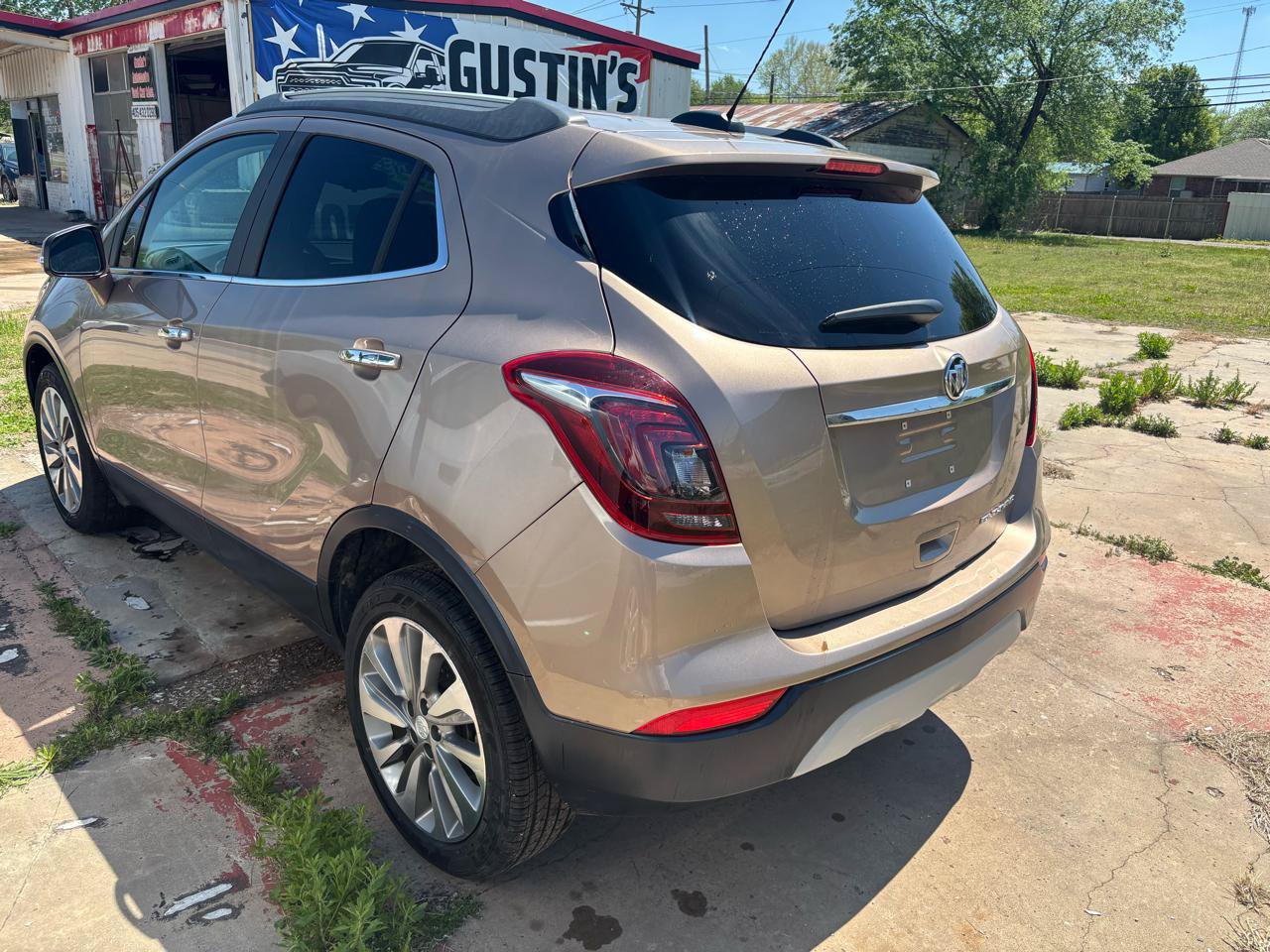 Used 2019 Buick Encore Preferred FWD image 4