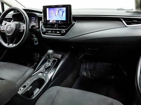 Used 2023 Toyota Corolla LE image 21