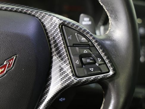 Used 2016 Chevrolet Corvette Stingray image 16
