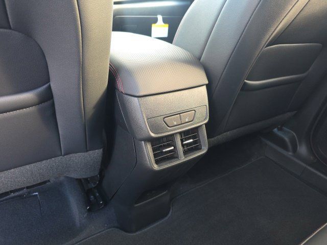 New 2027 Chevrolet Equinox RS w/ Safety and Technology Package AWD/4WD image 30
