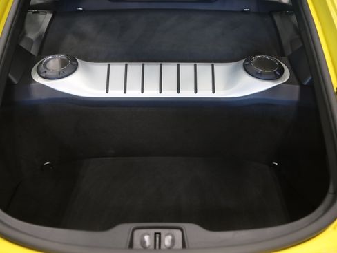 Used 2015 Porsche Cayman RWD image 7