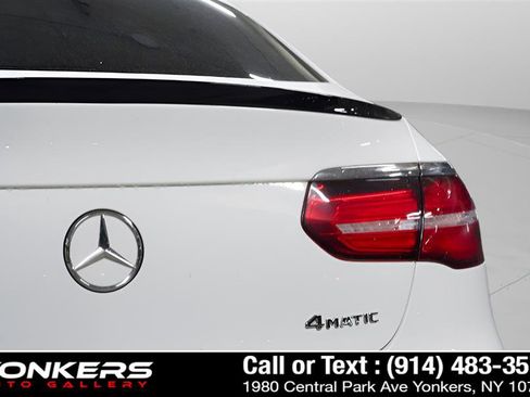 Used 2019 Mercedes-Benz GLC 300 4MATIC Coupe image 34