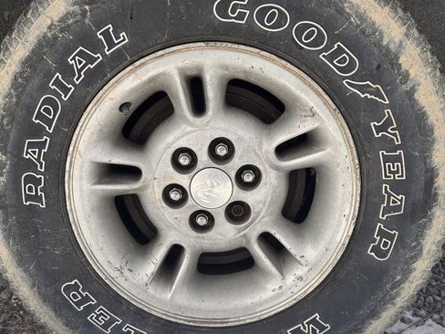 Used 1998 Dodge Durango SLT image 10