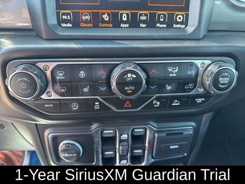 Used 2021 Jeep Wrangler Unlimited Sahara image 29