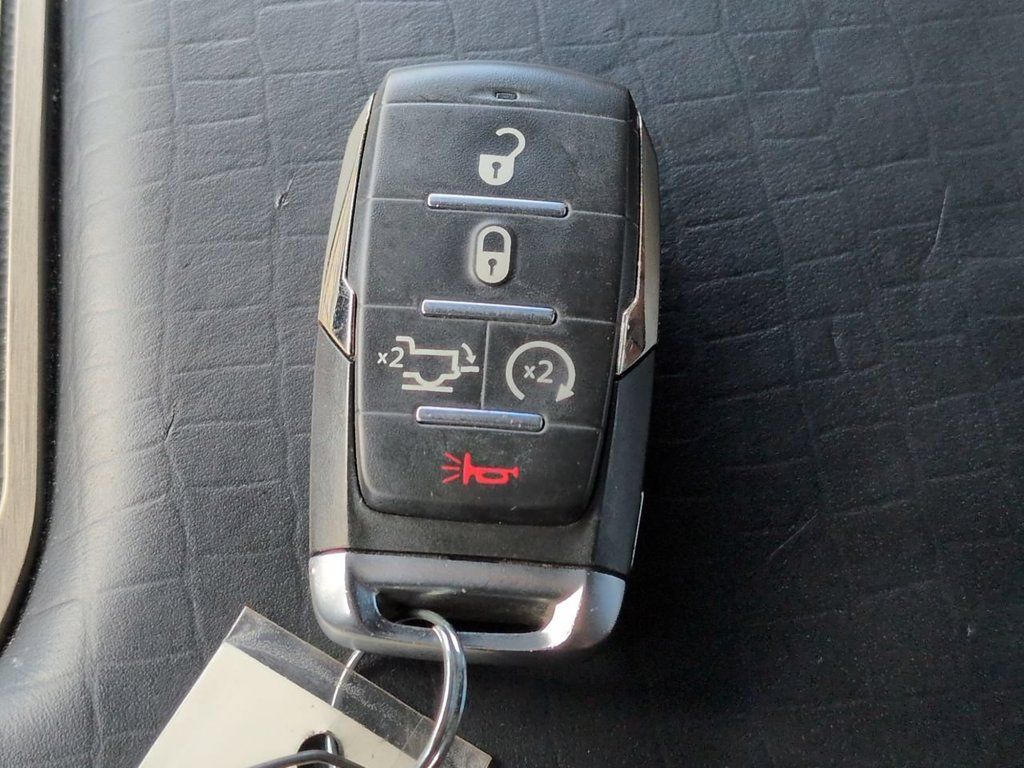 Used 2024 RAM 1500 Limited AWD/4WD image 30