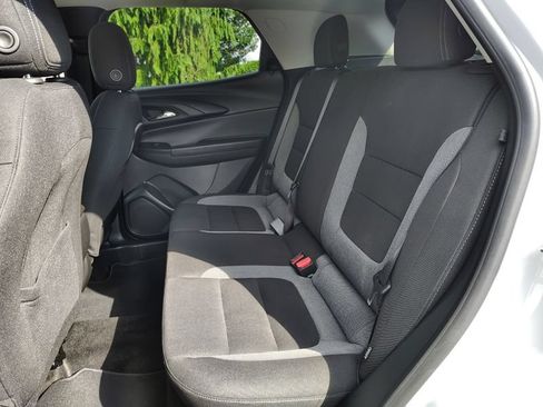 Used 2023 Chevrolet TrailBlazer LT w/ Convenience Package AWD/4WD image 16