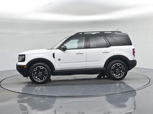 Certified 2025 Ford Bronco Sport Outer Banks w/ Outer Banks Tech Package+ image 31