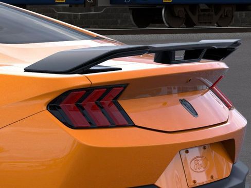 New 2026 Ford Mustang Dark Horse image 22