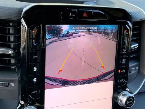 Used 2025 RAM 1500 Laramie w/ Laramie Southwest Edition image 27