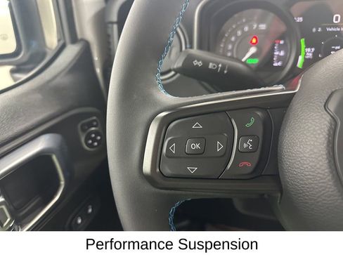 Used 2024 Jeep Wrangler Unlimited Rubicon 4xe w/ Technology Group AWD/4WD image 34