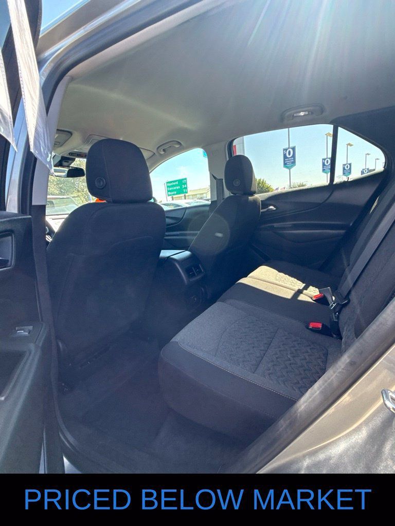 Used 2024 Chevrolet Equinox LT AWD/4WD image 12